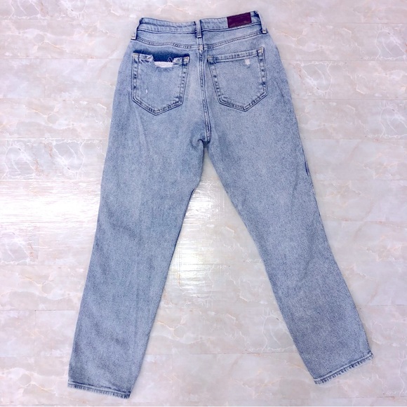 Hollister Girls Jeans - High-Rise Mom Jean, Size 1R (25) - Picture 2 of 5